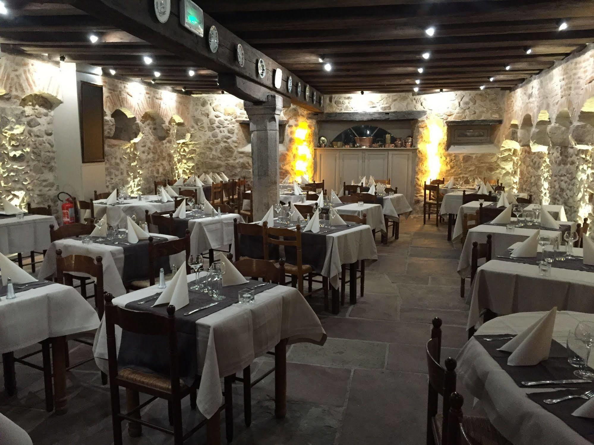 La Cour Du Bailli Suites & Spa 베아카임 외부 사진