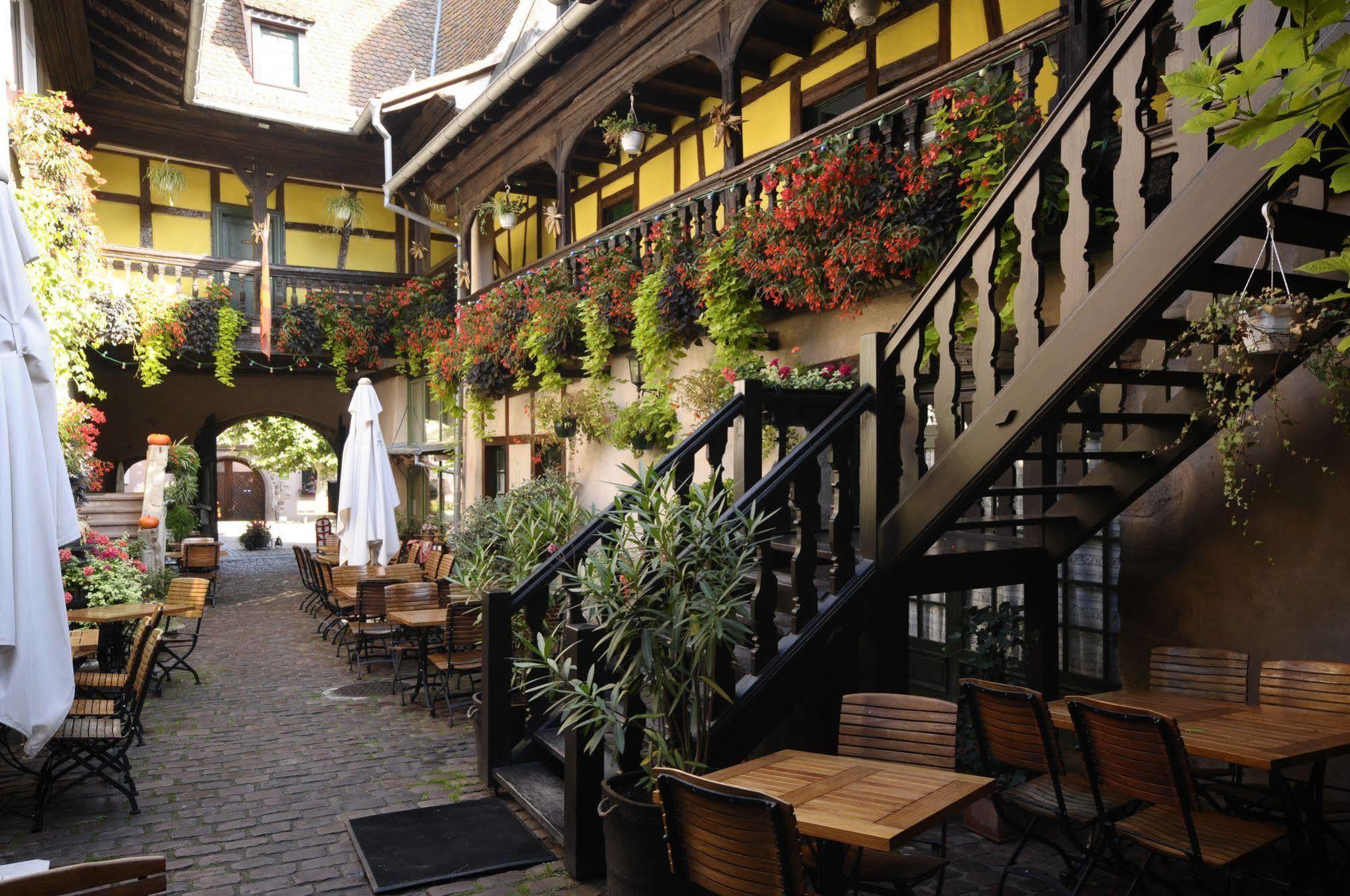 La Cour Du Bailli Suites & Spa 베아카임 외부 사진